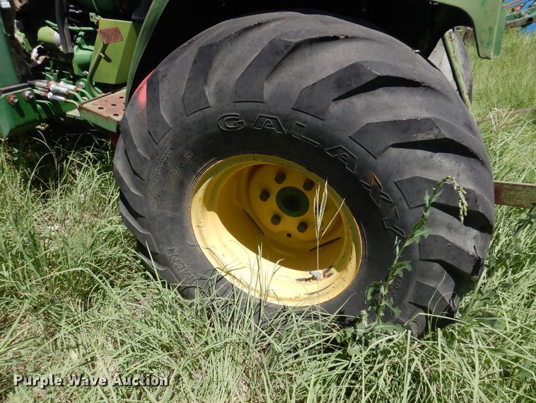 image for item HM9170 John Deere 770  tractor