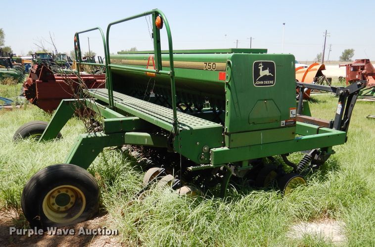 image for item HM9195 John Deere 750 grain drill