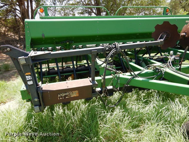 image for item HM9195 John Deere 750 grain drill