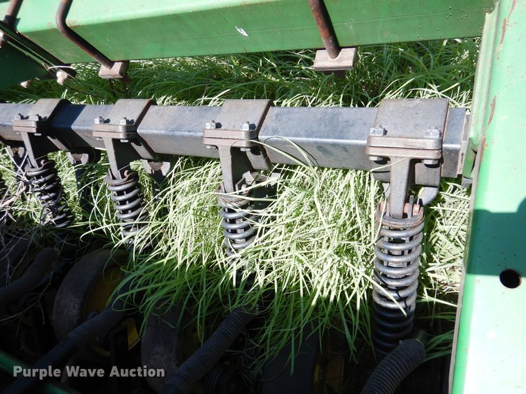 image for item HM9195 John Deere 750 grain drill