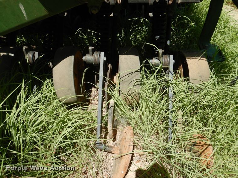 image for item HM9195 John Deere 750 grain drill