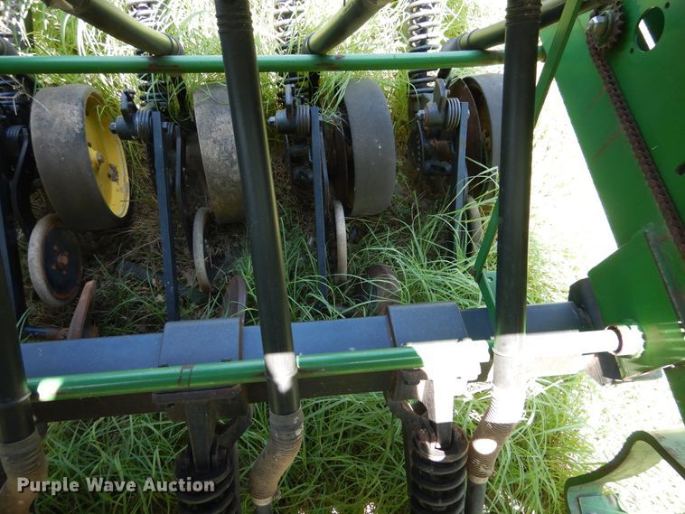 image for item HM9195 John Deere 750 grain drill