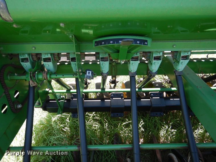 image for item HM9195 John Deere 750 grain drill