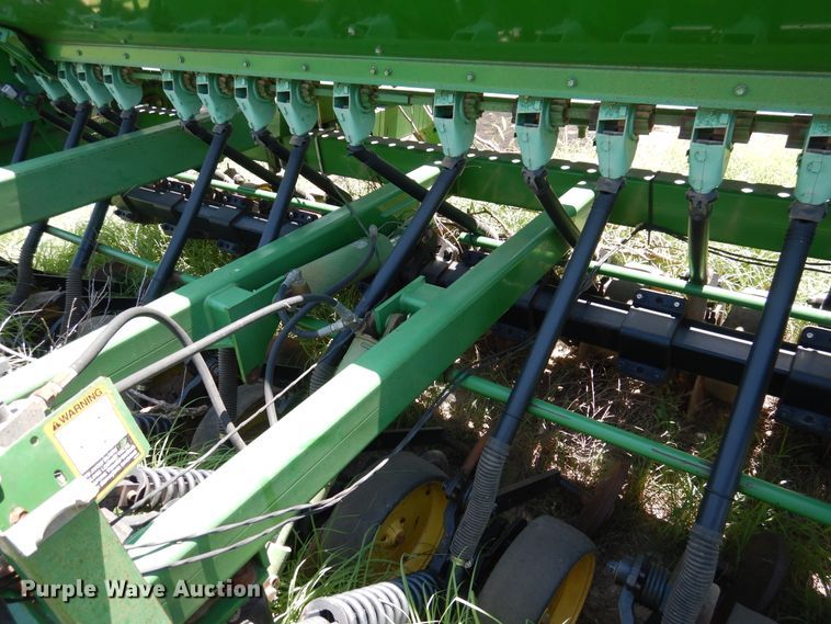 image for item HM9195 John Deere 750 grain drill