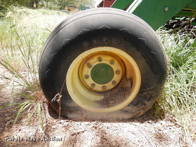 image for item HM9195 John Deere 750 grain drill