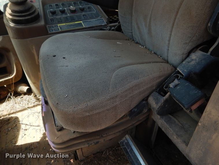 image for item HM9222 1998 John Deere 624H  wheel loader