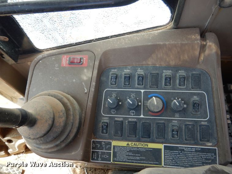 image for item HM9222 1998 John Deere 624H  wheel loader