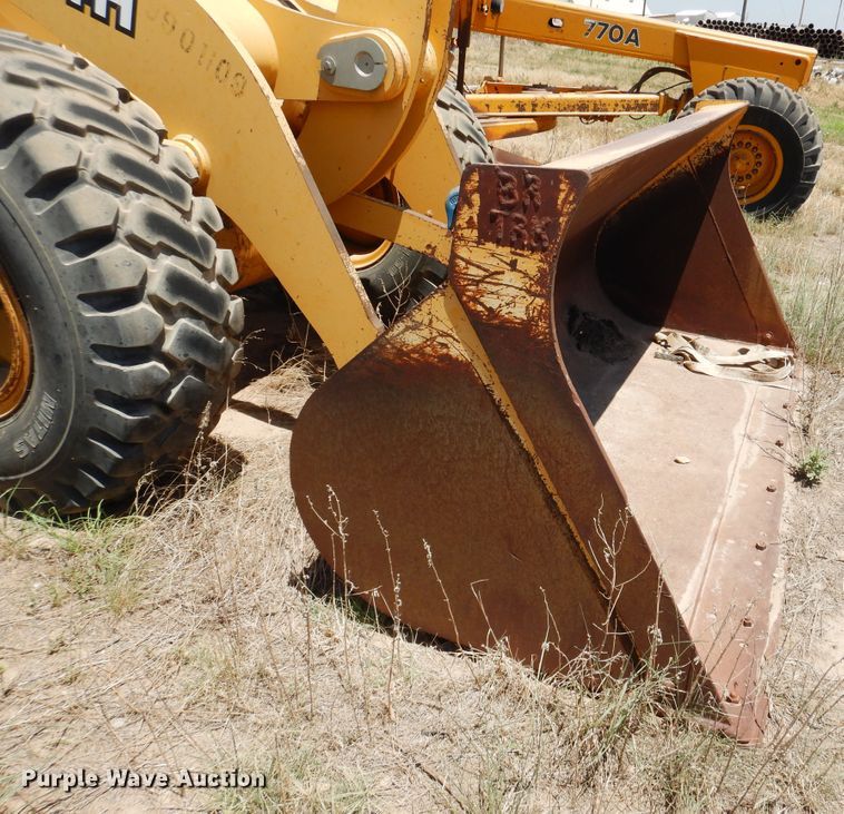 image for item HM9222 1998 John Deere 624H  wheel loader