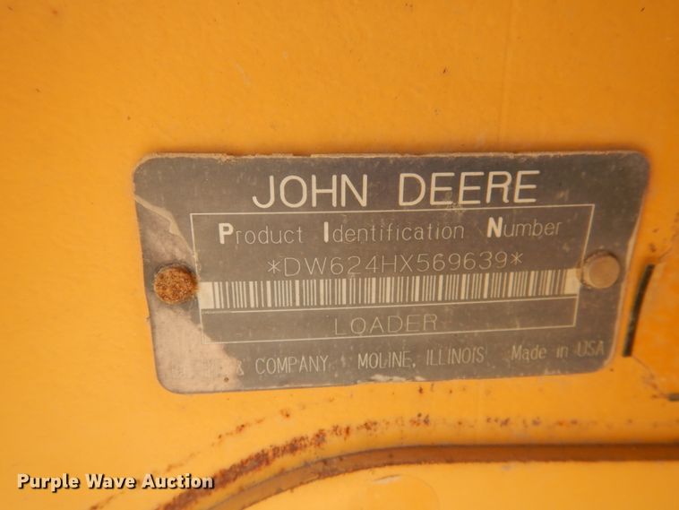 image for item HM9222 1998 John Deere 624H  wheel loader