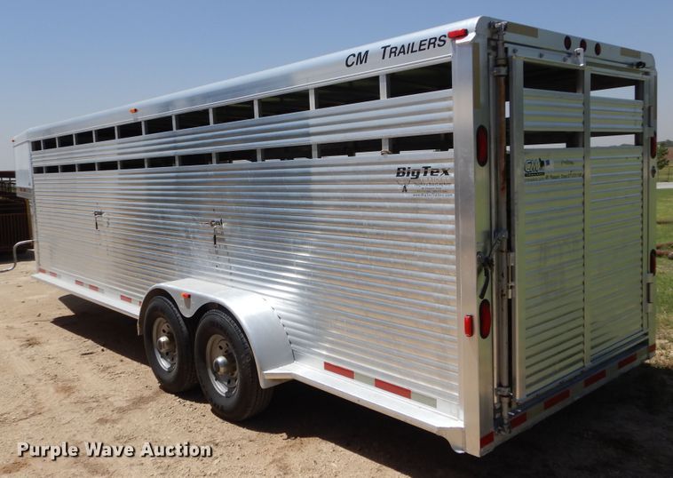 image for item HS9642 2008 CM livestock trailer