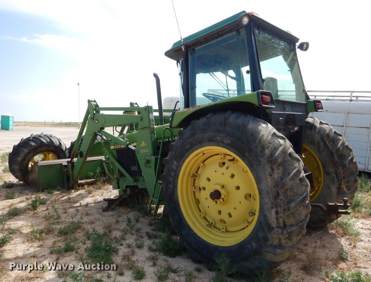 image for item HV9209 1992 John Deere 3255  MFWD tractor