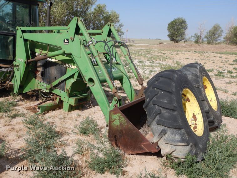 image for item HV9209 1992 John Deere 3255  MFWD tractor