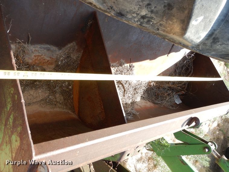 image for item HV9209 1992 John Deere 3255  MFWD tractor