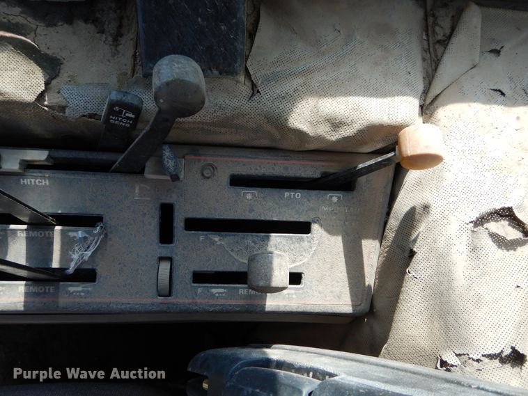 image for item HV9214 Case IH 3394  MFWD tractor