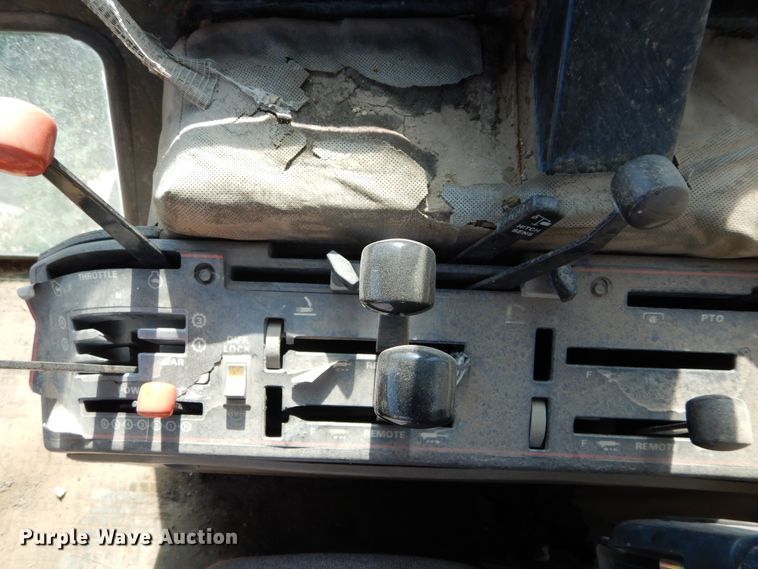 image for item HV9214 Case IH 3394  MFWD tractor