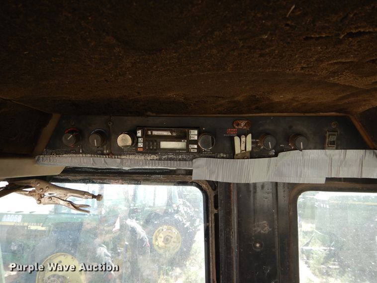 image for item HV9214 Case IH 3394  MFWD tractor