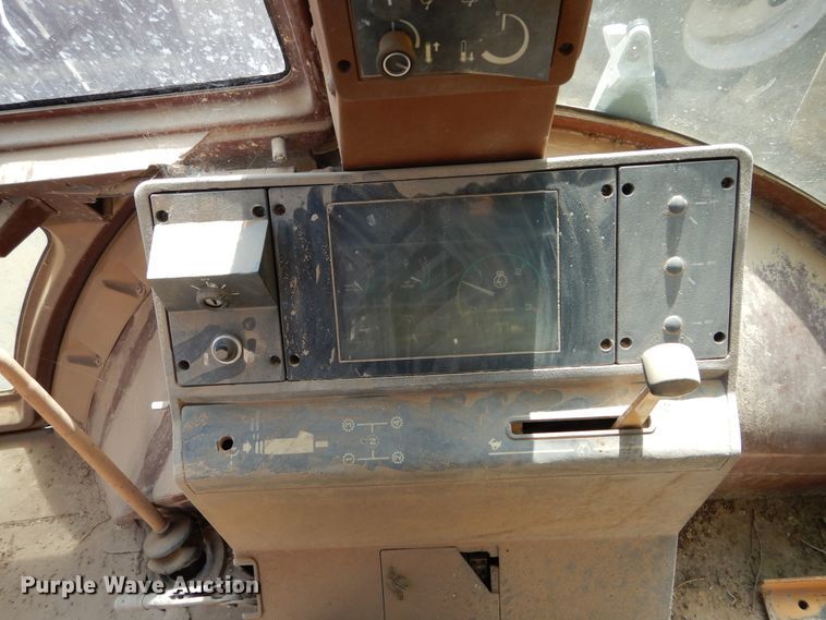 image for item HV9215 Case 580K  backhoe