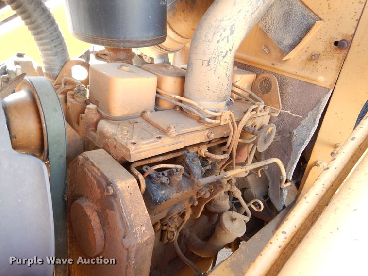 image for item HV9215 Case 580K  backhoe