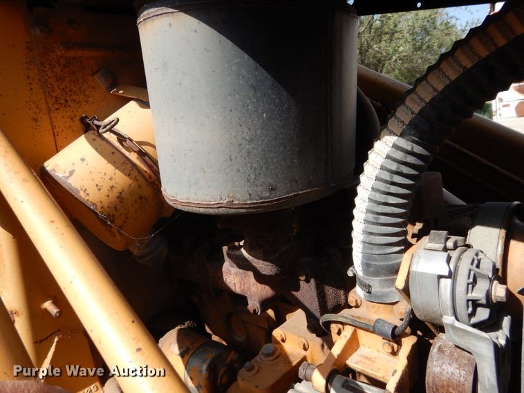 image for item HV9215 Case 580K  backhoe