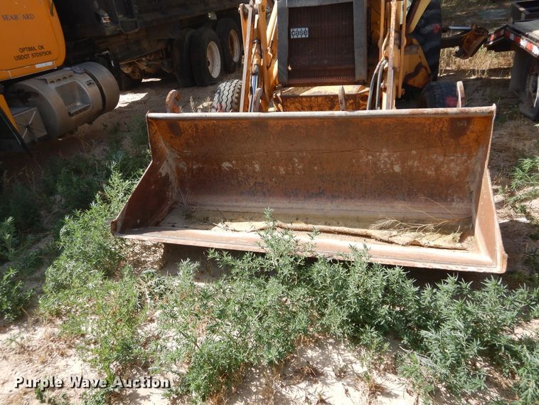 image for item HV9215 Case 580K  backhoe