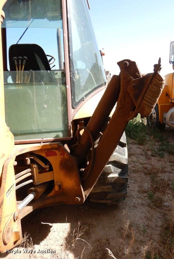 image for item HV9215 Case 580K  backhoe