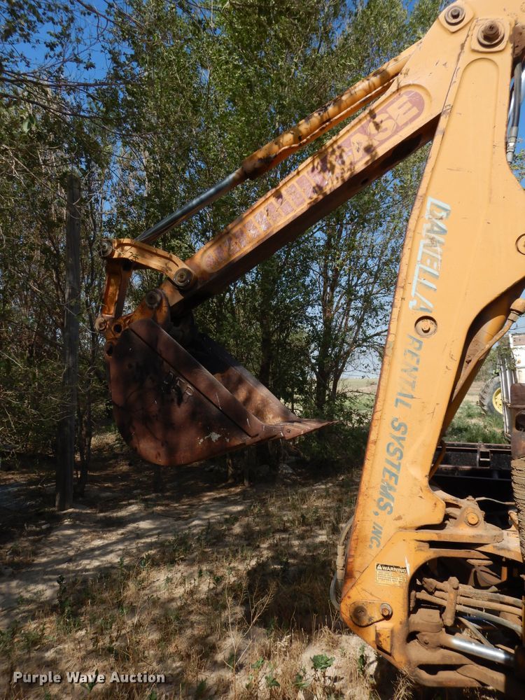 image for item HV9215 Case 580K  backhoe