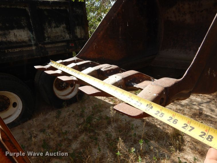 image for item HV9215 Case 580K  backhoe