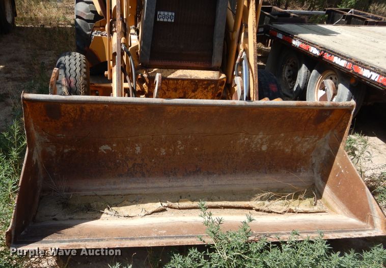image for item HV9215 Case 580K  backhoe