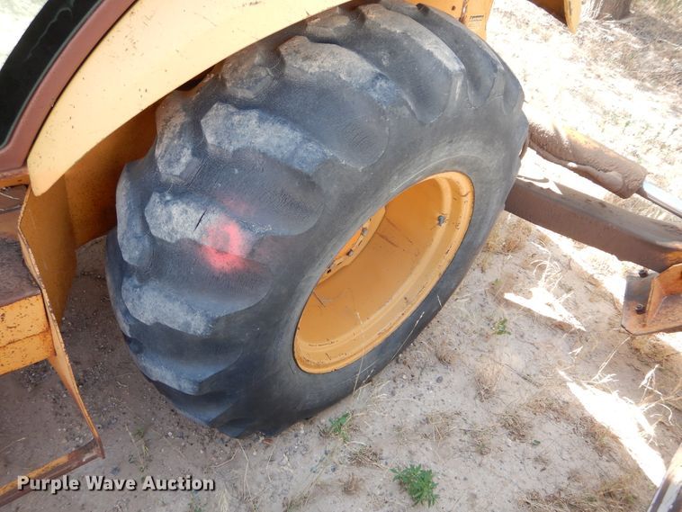 image for item HV9215 Case 580K  backhoe