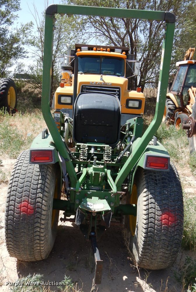 image for item HV9217 John Deere 770  tractor