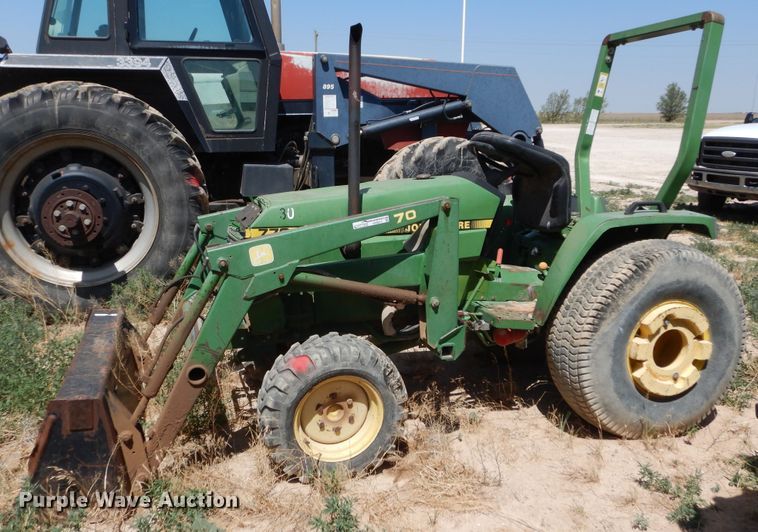 image for item HV9217 John Deere 770  tractor
