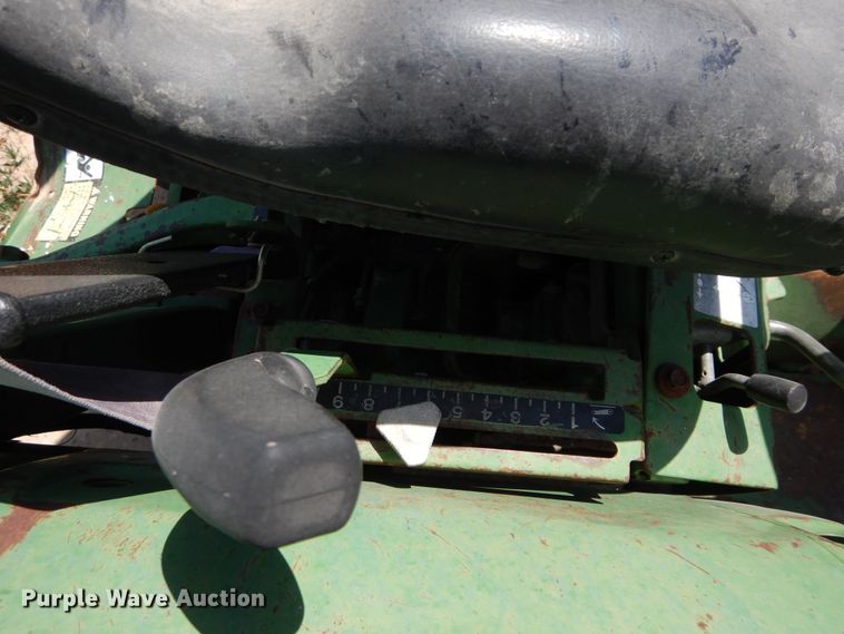 image for item HV9217 John Deere 770  tractor