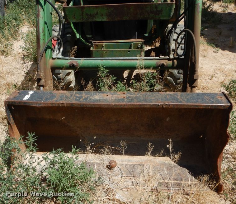 image for item HV9217 John Deere 770  tractor