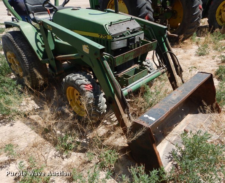 image for item HV9217 John Deere 770  tractor
