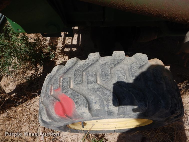 image for item HV9217 John Deere 770  tractor