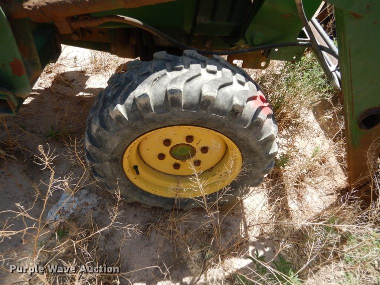 image for item HV9217 John Deere 770  tractor