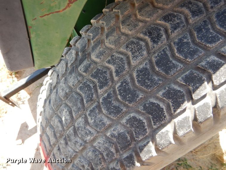 image for item HV9217 John Deere 770  tractor