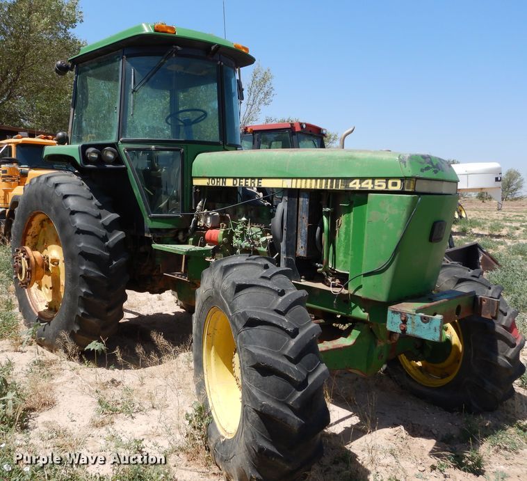 image for item HV9218 1983 John Deere 4450  tractor