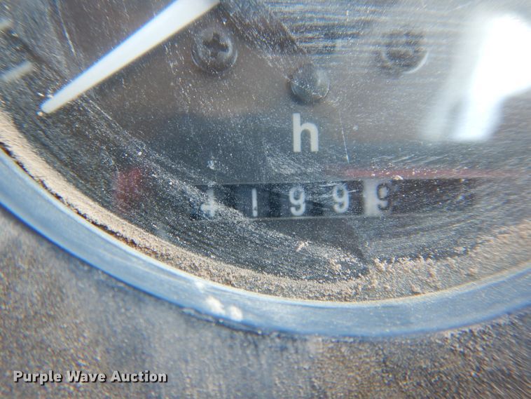 image for item HV9218 1983 John Deere 4450  tractor