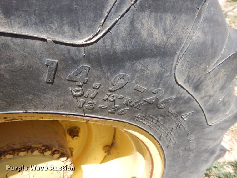 image for item HV9218 1983 John Deere 4450  tractor