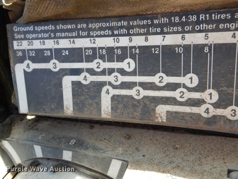 image for item HV9219 1985 John Deere 8850  4WD tractor