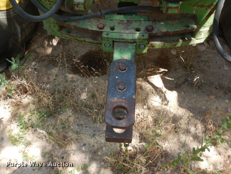 image for item HV9219 1985 John Deere 8850  4WD tractor