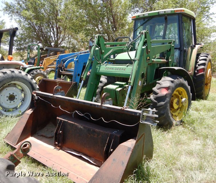 image for item HV9220 1993 John Deere 6400  tractor