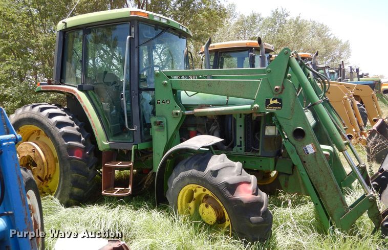 image for item HV9220 1993 John Deere 6400  tractor