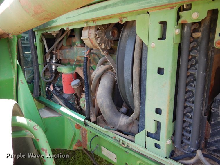 image for item HV9220 1993 John Deere 6400  tractor