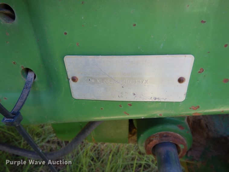 image for item HV9220 1993 John Deere 6400  tractor