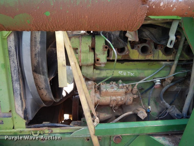 image for item HV9221 1995 John Deere 6400  tractor