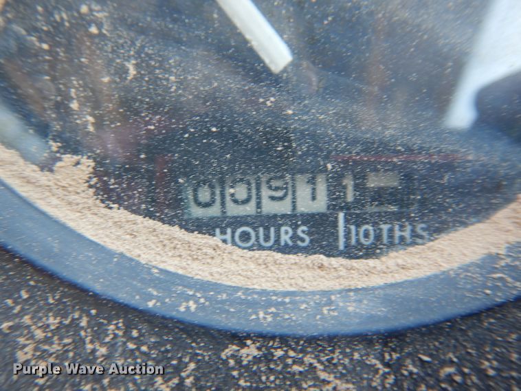 image for item HV9223 1974 John Deere 4430  tractor