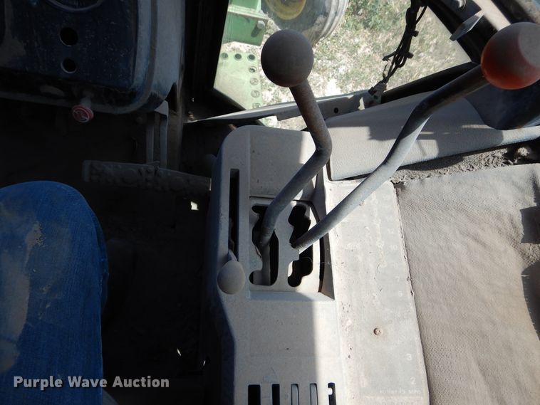 image for item HV9223 1974 John Deere 4430  tractor