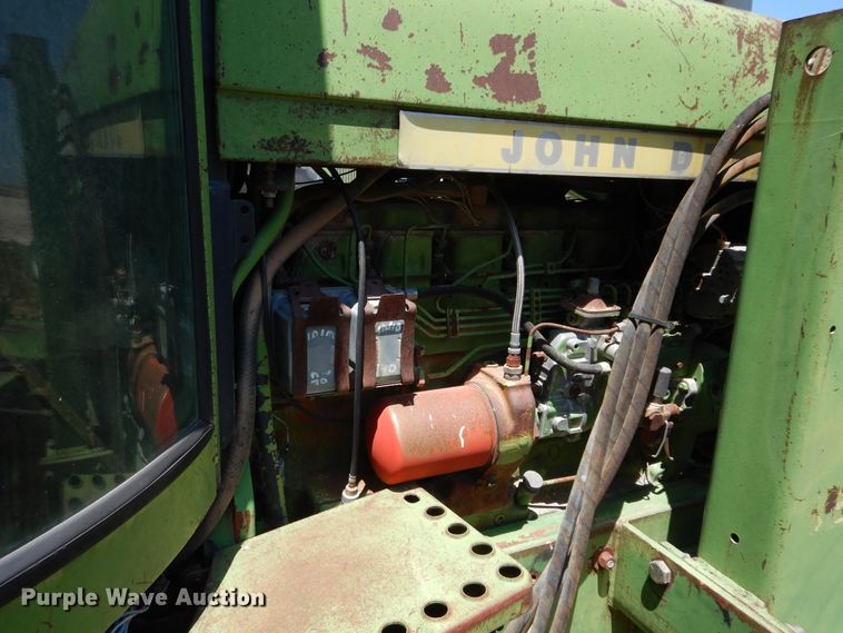 image for item HV9223 1974 John Deere 4430  tractor